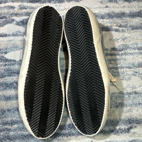 Golden Goose Super Star Low Top Sneakers - Picture 12 of 12
